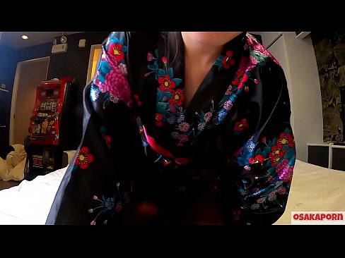 ❤️ Ung cosplay pige elsker sex til orgasme med en sprøjte i en hestepige og et blowjob. Asiatisk pige med behåret fisse og smukke bryster i traditionel japansk kostume i amatørvideo, der viser onani med fucklegetøj. Sakura 3 OSAKAPORN. ️ Porn video at da.prendiporno.ru ❌